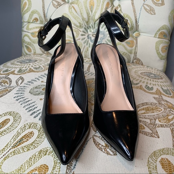 Charles And Keith Black Leather Pumps 34/4 4.5 US - Picture 2 of 4